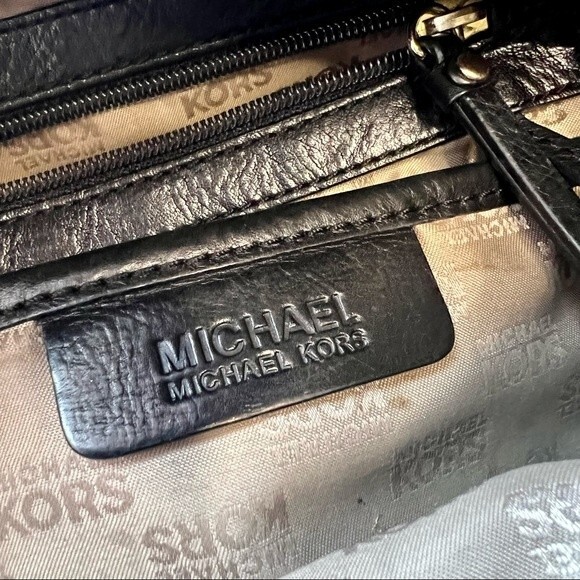 Michael Kors Black Leather & Nylon Shoulder Designer Handbag Purse w/ Dust Bag - Picture 12 of 16